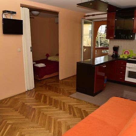 Apartments Ivka Malinska Exterior foto