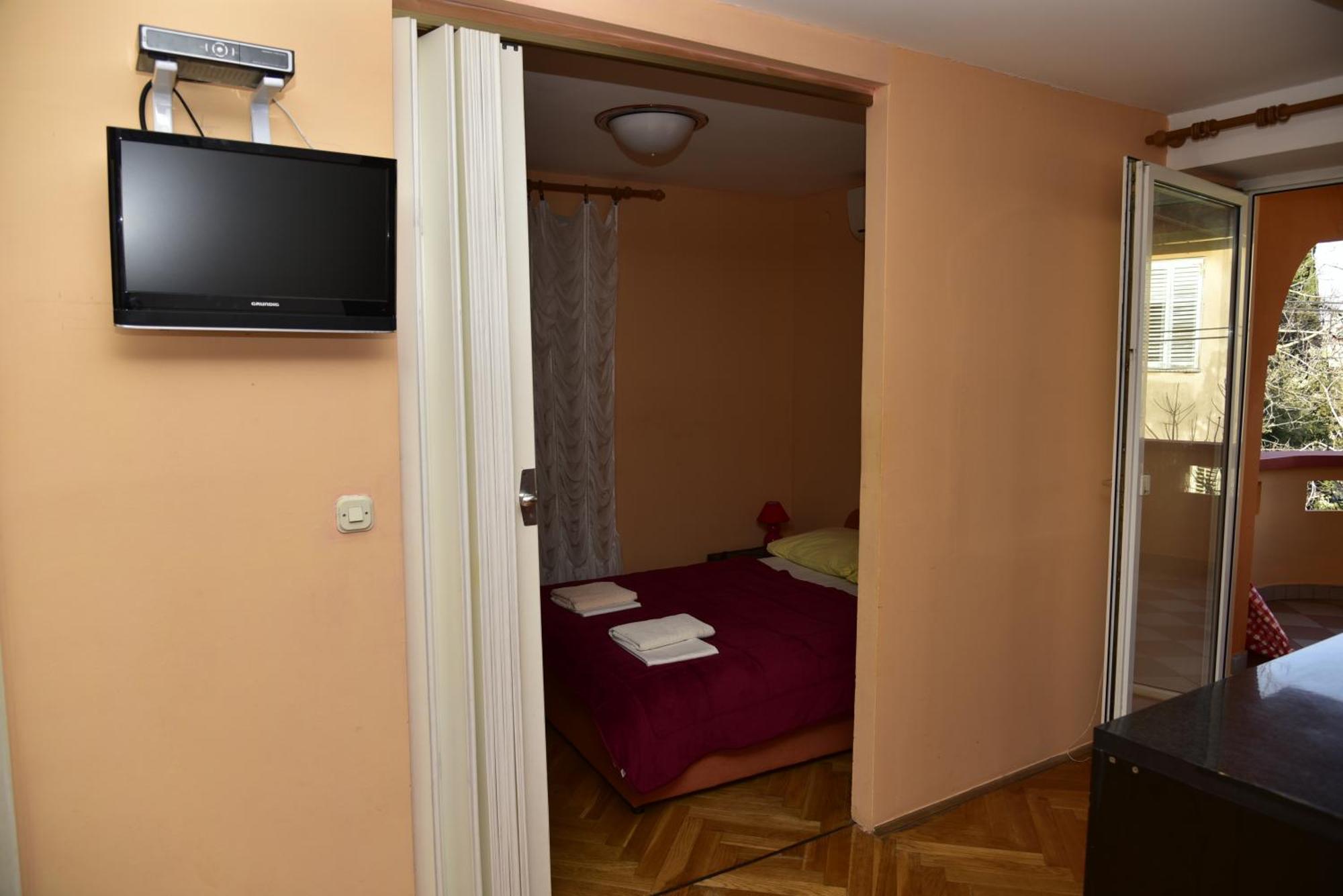 Apartments Ivka Malinska Exterior foto